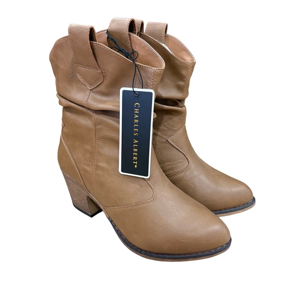 NWT Charles Albert Women’s Tan Cowboy Boots 100% Vegan Leather Modern Western 8M - Picture 1 of 8